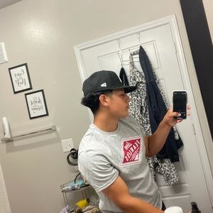 Meet your Posher, Manuel